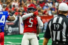 041423-SHARKS-GUNSLINGERS-10