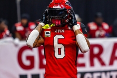 041423-SHARKS-GUNSLINGERS-2